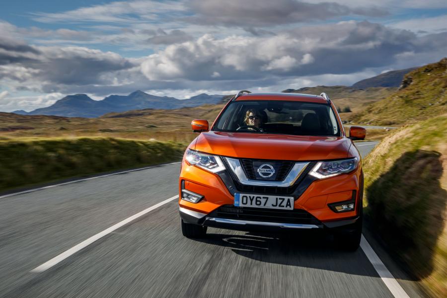  Nissan X-Trail (T32) 2017 года  (UK) (фото 13 из 26)